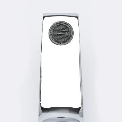 49 977 352
